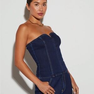 Jean sleeveless denim top. Small